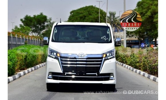 Acheter Import Voiture Toyota Granvia Blanc à Import - Dubai, Ali Sabieh Region Acheter Import Voiture Toyota Granvia Blanc à Import - Dubai, Ali Sabieh Region