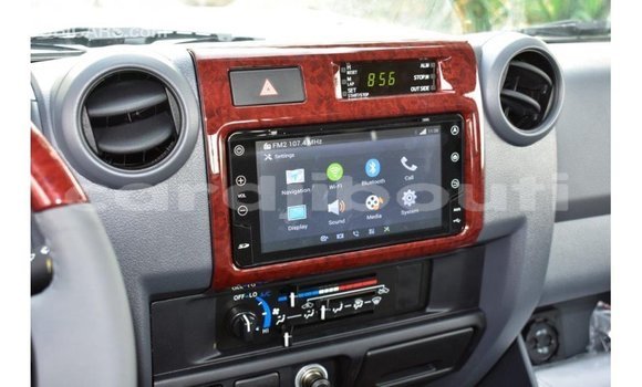 Acheter Import Voiture Toyota Land Cruiser Autre à Import - Dubai, Ali Sabieh Region Acheter Import Voiture Toyota Land Cruiser Autre à Import - Dubai, Ali Sabieh Region