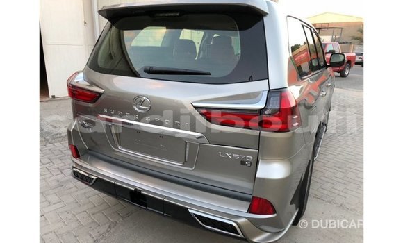Acheter Import Voiture Lexus LX Autre à Import - Dubai, Ali Sabieh Region
