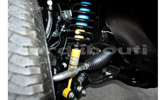 Acheter Import Voiture Toyota Tundra Blanc à Import - Dubai, Ali Sabieh Region Acheter Import Voiture Toyota Tundra Blanc à Import - Dubai, Ali Sabieh Region