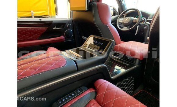 Acheter Import Voiture Lexus LX Noir à Import - Dubai, Ali Sabieh Region Acheter Import Voiture Lexus LX Noir à Import - Dubai, Ali Sabieh Region