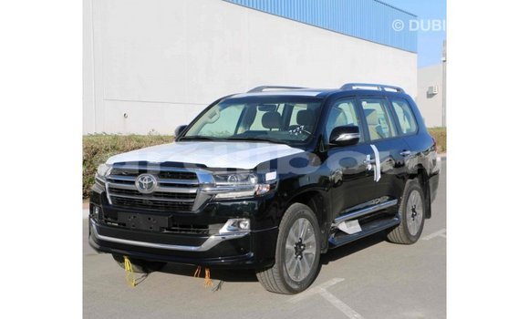Buy Import Toyota Land Cruiser Black Car in Import - Dubai in Ali Sabieh Region Buy Import Toyota Land Cruiser Black Car in Import - Dubai in Ali Sabieh Region