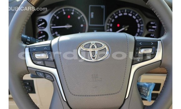 Buy Import Toyota Land Cruiser Black Car in Import - Dubai in Ali Sabieh Region Buy Import Toyota Land Cruiser Black Car in Import - Dubai in Ali Sabieh Region