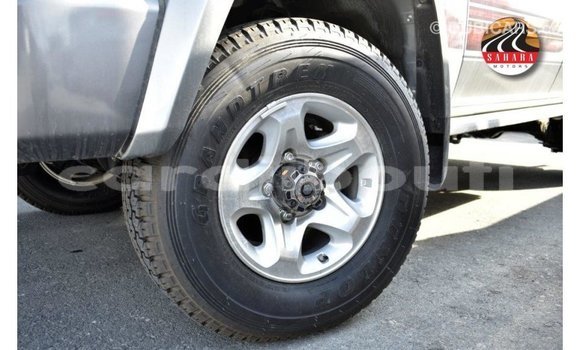 Acheter Import Voiture Toyota Land Cruiser Autre à Import - Dubai, Ali Sabieh Region Acheter Import Voiture Toyota Land Cruiser Autre à Import - Dubai, Ali Sabieh Region