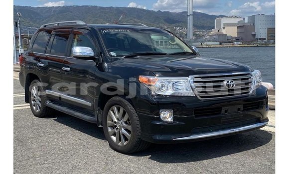 Buy Import Toyota Land Cruiser Black Car in Import - Dubai in Ali Sabieh Region Buy Import Toyota Land Cruiser Black Car in Import - Dubai in Ali Sabieh Region
