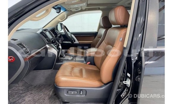 Buy Import Toyota Land Cruiser Black Car in Import - Dubai in Ali Sabieh Region Buy Import Toyota Land Cruiser Black Car in Import - Dubai in Ali Sabieh Region