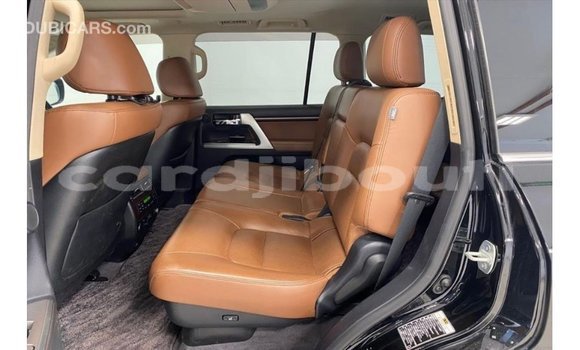 Buy Import Toyota Land Cruiser Black Car in Import - Dubai in Ali Sabieh Region Buy Import Toyota Land Cruiser Black Car in Import - Dubai in Ali Sabieh Region