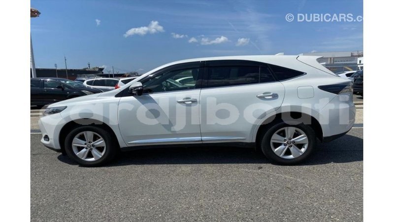 Big with watermark toyota harrier ali sabieh region import dubai 3300