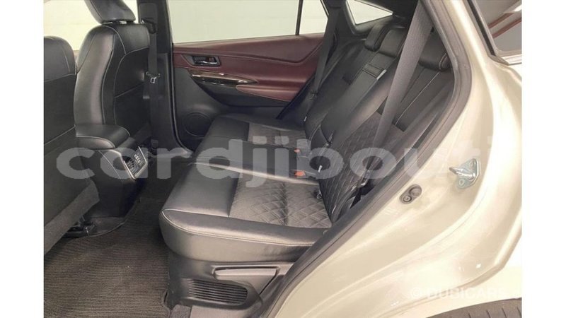 Big with watermark toyota harrier ali sabieh region import dubai 3300