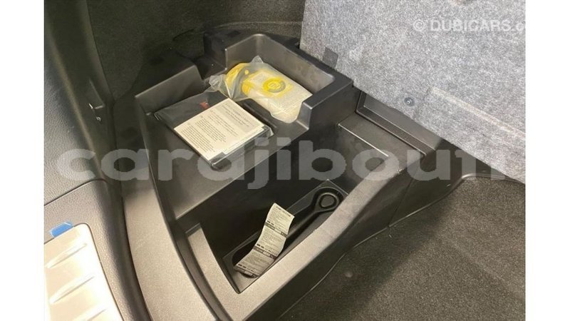 Big with watermark toyota harrier ali sabieh region import dubai 3300