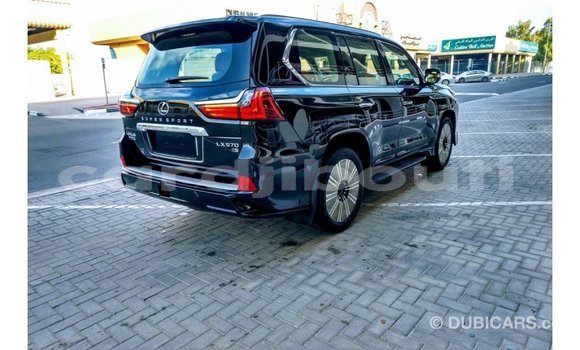 Acheter Import Voiture Lexus LX Noir à Import - Dubai, Ali Sabieh Region Acheter Import Voiture Lexus LX Noir à Import - Dubai, Ali Sabieh Region