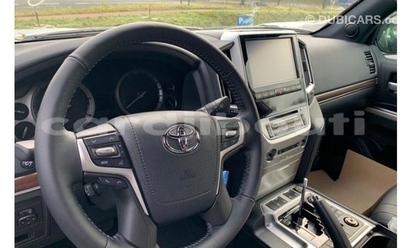 Buy Import Toyota Land Cruiser Other Car in Import - Dubai in Ali Sabieh Region Buy Import Toyota Land Cruiser Other Car in Import - Dubai in Ali Sabieh Region
