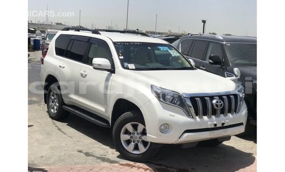 Buy Import Toyota Prado White Car in Import - Dubai in Ali Sabieh Region Buy Import Toyota Prado White Car in Import - Dubai in Ali Sabieh Region