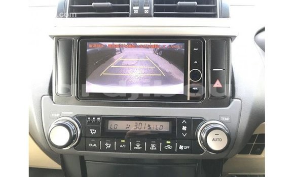 Buy Import Toyota Prado White Car in Import - Dubai in Ali Sabieh Region Buy Import Toyota Prado White Car in Import - Dubai in Ali Sabieh Region