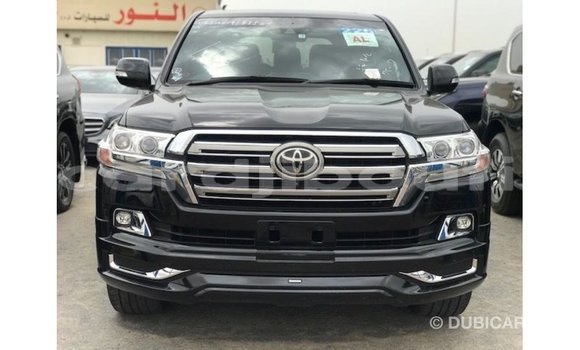 Acheter Import Voiture Toyota Land Cruiser Noir à Import - Dubai, Ali Sabieh Region Acheter Import Voiture Toyota Land Cruiser Noir à Import - Dubai, Ali Sabieh Region