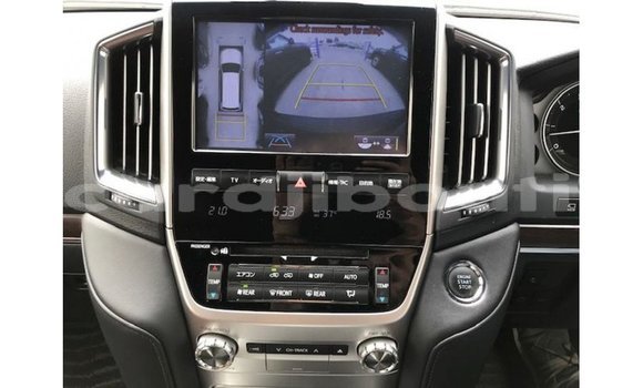 Acheter Import Voiture Toyota Land Cruiser Noir à Import - Dubai, Ali Sabieh Region Acheter Import Voiture Toyota Land Cruiser Noir à Import - Dubai, Ali Sabieh Region