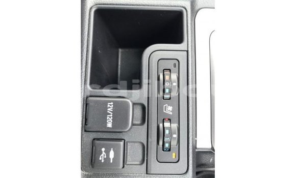 Acheter Import Voiture Toyota Prado Autre à Import - Dubai, Ali Sabieh Region Acheter Import Voiture Toyota Prado Autre à Import - Dubai, Ali Sabieh Region