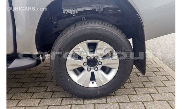 Acheter Import Voiture Toyota Hilux Marron à Import - Dubai, Ali Sabieh Region Acheter Import Voiture Toyota Hilux Marron à Import - Dubai, Ali Sabieh Region