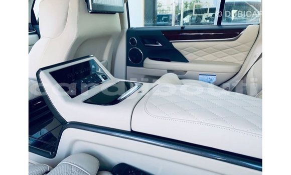 Acheter Import Voiture Lexus LX Rouge à Import - Dubai, Ali Sabieh Region Acheter Import Voiture Lexus LX Rouge à Import - Dubai, Ali Sabieh Region