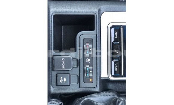 Acheter Import Voiture Toyota Prado Noir à Import - Dubai, Ali Sabieh Region Acheter Import Voiture Toyota Prado Noir à Import - Dubai, Ali Sabieh Region