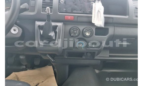 Buy Import Toyota Hiace White Car in Import - Dubai in Ali Sabieh Region Buy Import Toyota Hiace White Car in Import - Dubai in Ali Sabieh Region