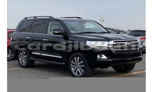 Acheter Import Voiture Toyota Land Cruiser Noir à Import - Dubai, Ali Sabieh Region Acheter Import Voiture Toyota Land Cruiser Noir à Import - Dubai, Ali Sabieh Region