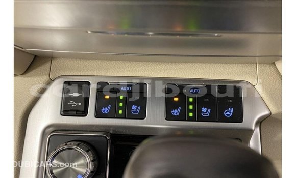 Acheter Import Voiture Toyota Land Cruiser Noir à Import - Dubai, Ali Sabieh Region Acheter Import Voiture Toyota Land Cruiser Noir à Import - Dubai, Ali Sabieh Region