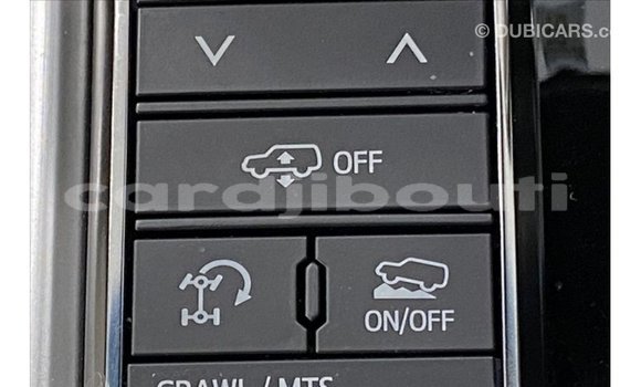 Acheter Import Voiture Toyota Land Cruiser Noir à Import - Dubai, Ali Sabieh Region Acheter Import Voiture Toyota Land Cruiser Noir à Import - Dubai, Ali Sabieh Region