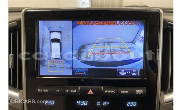 Acheter Import Voiture Toyota Land Cruiser Blanc à Import - Dubai, Ali Sabieh Region Acheter Import Voiture Toyota Land Cruiser Blanc à Import - Dubai, Ali Sabieh Region