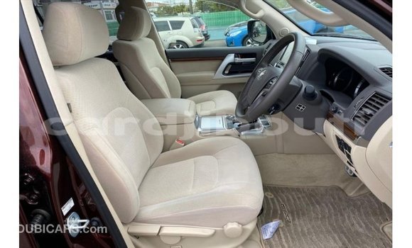 Buy Import Toyota Land Cruiser Red Car in Import - Dubai in Ali Sabieh Region Buy Import Toyota Land Cruiser Red Car in Import - Dubai in Ali Sabieh Region