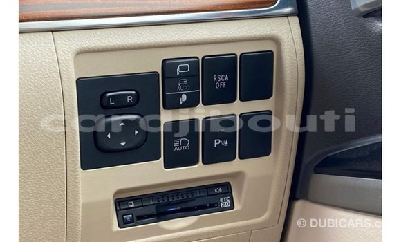 Buy Import Toyota Land Cruiser Red Car in Import - Dubai in Ali Sabieh Region Buy Import Toyota Land Cruiser Red Car in Import - Dubai in Ali Sabieh Region