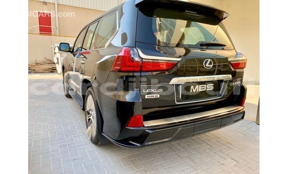 Acheter Import Voiture Lexus LX Noir à Import - Dubai, Ali Sabieh Region Acheter Import Voiture Lexus LX Noir à Import - Dubai, Ali Sabieh Region