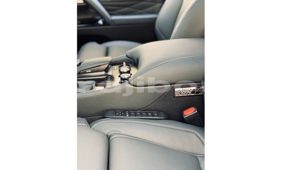 Acheter Import Voiture Lexus LX Noir à Import - Dubai, Ali Sabieh Region Acheter Import Voiture Lexus LX Noir à Import - Dubai, Ali Sabieh Region