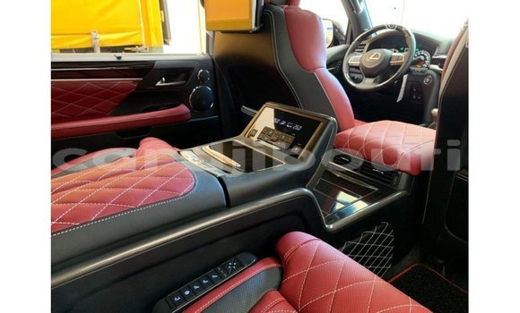 Acheter Import Voiture Lexus LX Noir à Import - Dubai, Ali Sabieh Region Acheter Import Voiture Lexus LX Noir à Import - Dubai, Ali Sabieh Region