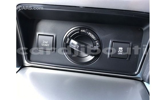 Acheter Import Voiture Toyota Prado Noir à Import - Dubai, Ali Sabieh Region Acheter Import Voiture Toyota Prado Noir à Import - Dubai, Ali Sabieh Region