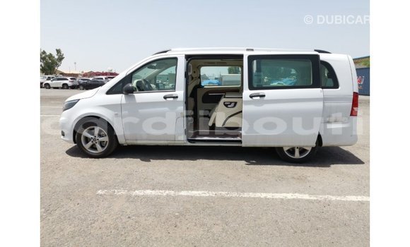 Buy Import Mercedes-Benz Vito White Car in Import - Dubai in Ali Sabieh Region Buy Import Mercedes-Benz Vito White Car in Import - Dubai in Ali Sabieh Region