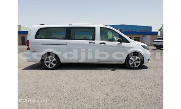 Buy Import Mercedes-Benz Vito White Car in Import - Dubai in Ali Sabieh Region Buy Import Mercedes-Benz Vito White Car in Import - Dubai in Ali Sabieh Region