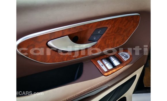 Buy Import Mercedes-Benz Vito White Car in Import - Dubai in Ali Sabieh Region Buy Import Mercedes-Benz Vito White Car in Import - Dubai in Ali Sabieh Region