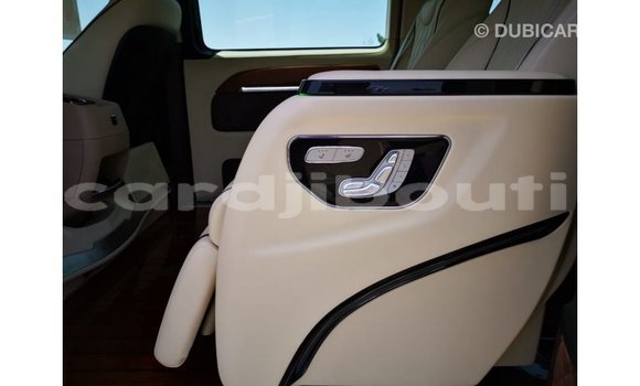 Buy Import Mercedes-Benz Vito White Car in Import - Dubai in Ali Sabieh Region Buy Import Mercedes-Benz Vito White Car in Import - Dubai in Ali Sabieh Region