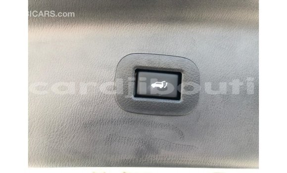 Acheter Import Voiture Nissan Patrol Blanc à Import - Dubai, Ali Sabieh Region Acheter Import Voiture Nissan Patrol Blanc à Import - Dubai, Ali Sabieh Region