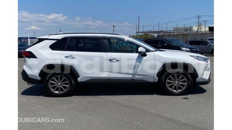 Big with watermark toyota 4runner ali sabieh region import dubai 3371