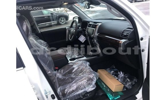 Buy Import Toyota 4Runner White Car in Import - Dubai in Ali Sabieh Region Buy Import Toyota 4Runner White Car in Import - Dubai in Ali Sabieh Region