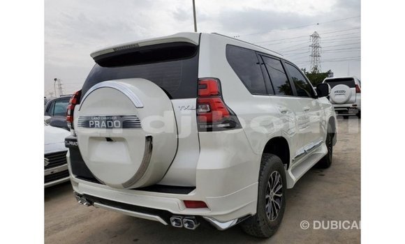 Buy Import Toyota Prado White Car in Import - Dubai in Ali Sabieh Region Buy Import Toyota Prado White Car in Import - Dubai in Ali Sabieh Region