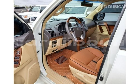 Buy Import Toyota Prado White Car in Import - Dubai in Ali Sabieh Region Buy Import Toyota Prado White Car in Import - Dubai in Ali Sabieh Region