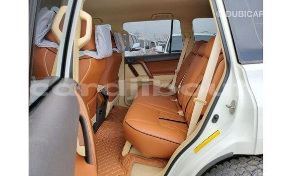 Buy Import Toyota Prado White Car in Import - Dubai in Ali Sabieh Region Buy Import Toyota Prado White Car in Import - Dubai in Ali Sabieh Region