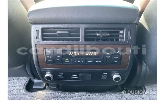 Acheter Import Voiture Toyota Land Cruiser Noir à Import - Dubai, Ali Sabieh Region Acheter Import Voiture Toyota Land Cruiser Noir à Import - Dubai, Ali Sabieh Region