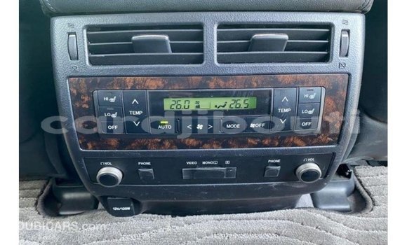 Acheter Import Voiture Toyota Land Cruiser Noir à Import - Dubai, Ali Sabieh Region Acheter Import Voiture Toyota Land Cruiser Noir à Import - Dubai, Ali Sabieh Region