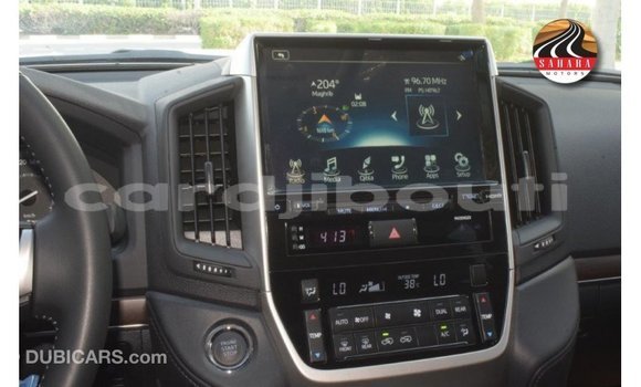 Acheter Import Voiture Toyota Land Cruiser Autre à Import - Dubai, Ali Sabieh Region Acheter Import Voiture Toyota Land Cruiser Autre à Import - Dubai, Ali Sabieh Region