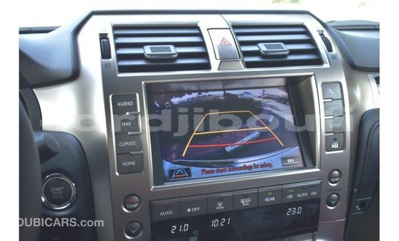 Acheter Import Voiture Lexus GX Blanc à Import - Dubai, Ali Sabieh Region Acheter Import Voiture Lexus GX Blanc à Import - Dubai, Ali Sabieh Region