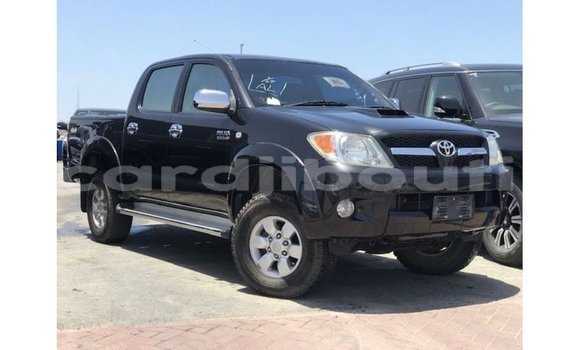 Acheter Import Voiture Toyota Hilux Noir à Import - Dubai, Ali Sabieh Region Acheter Import Voiture Toyota Hilux Noir à Import - Dubai, Ali Sabieh Region